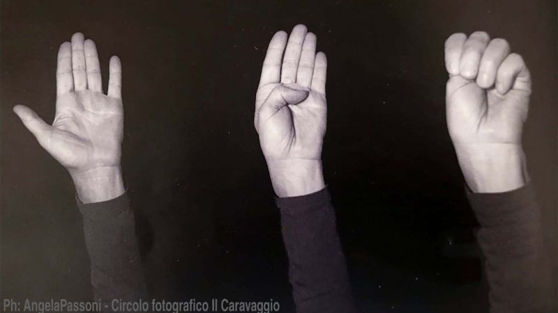 mani-donne-angela-passoni