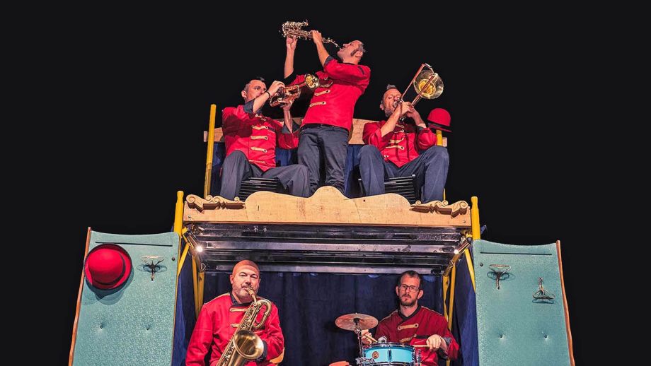 Banda storta circus